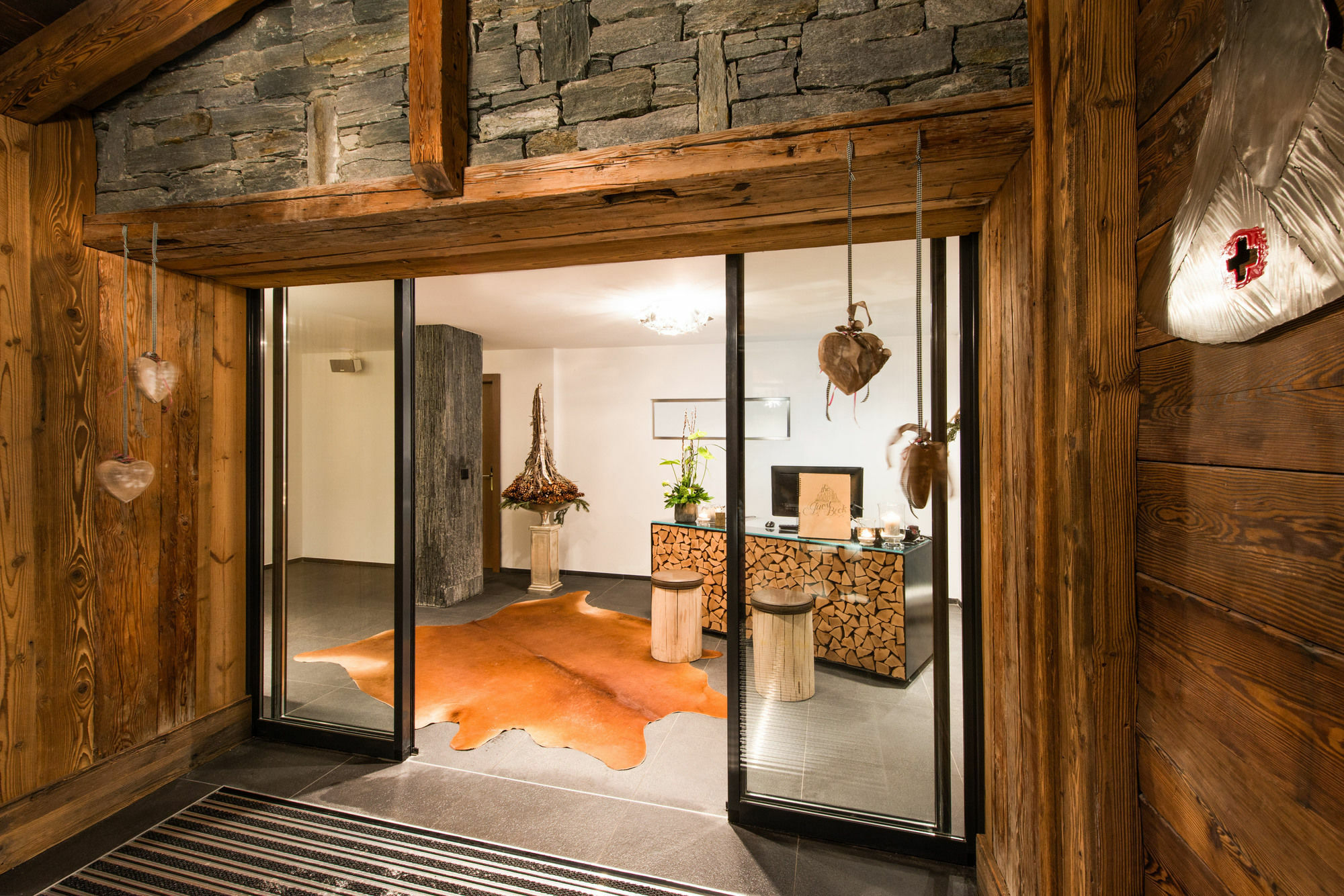 Matthiol Boutique Hotel Церматт Екстер'єр фото